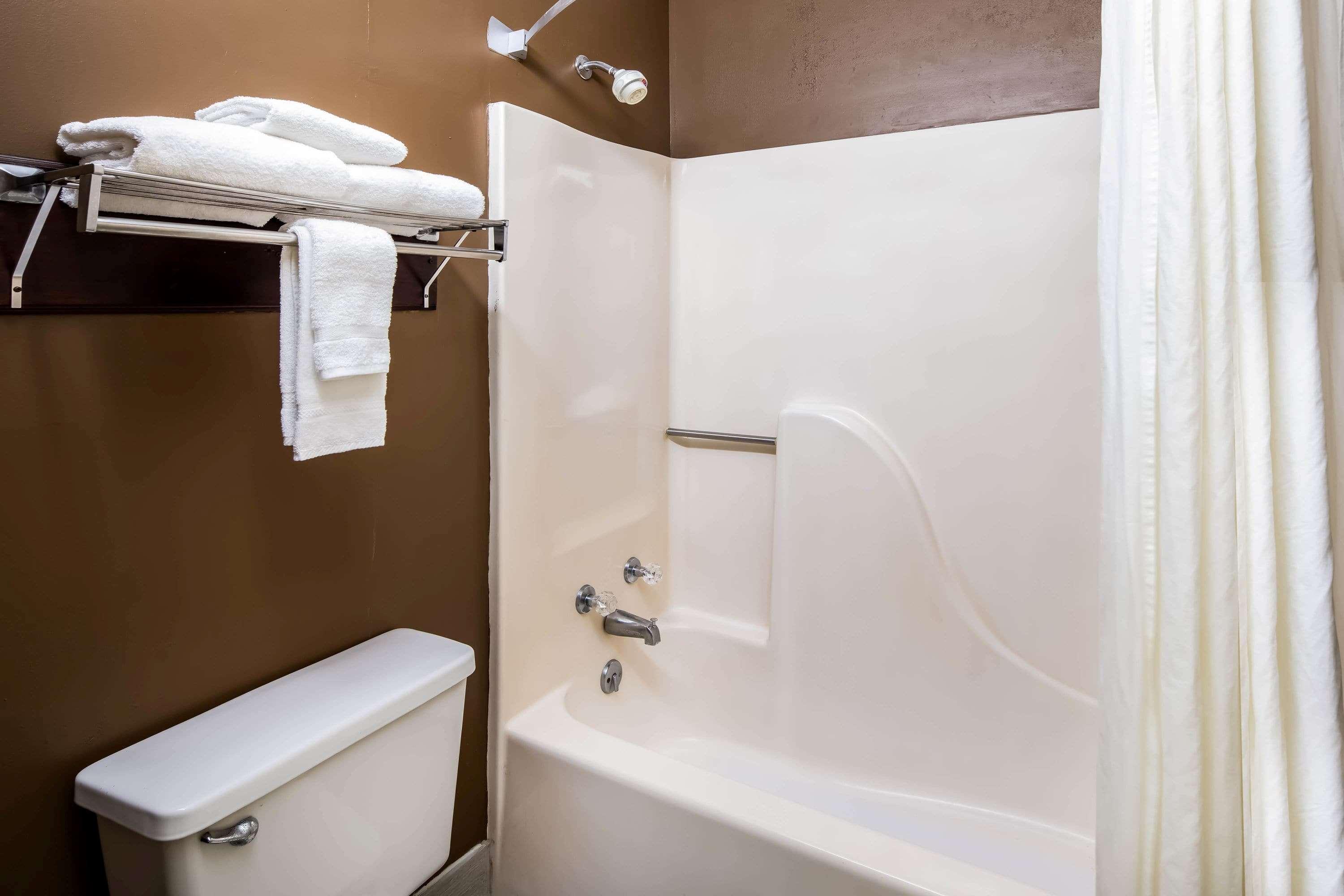 Hotel Super 8 By Wyndham Gaffney Esterno foto