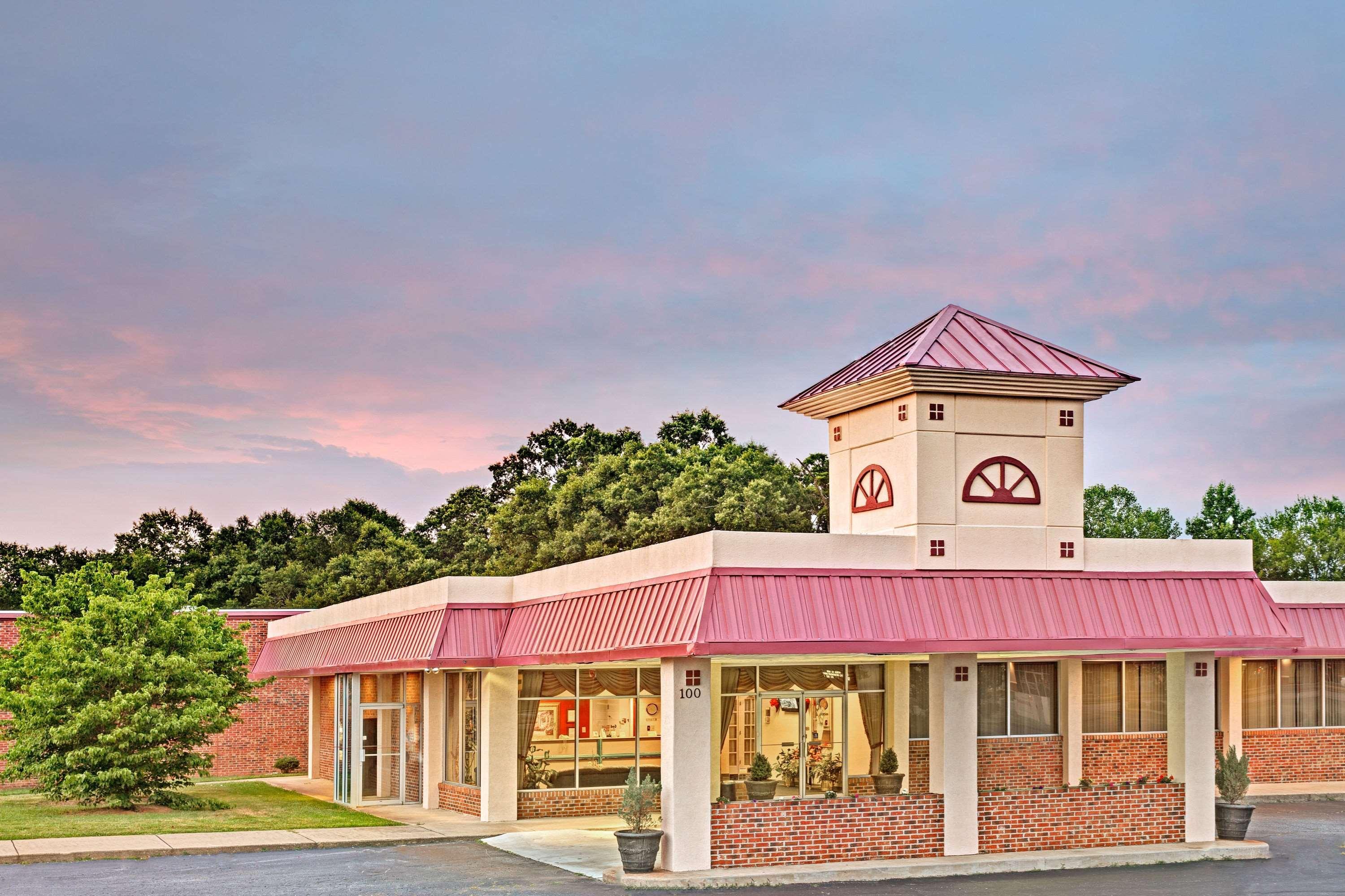 Hotel Super 8 By Wyndham Gaffney Esterno foto