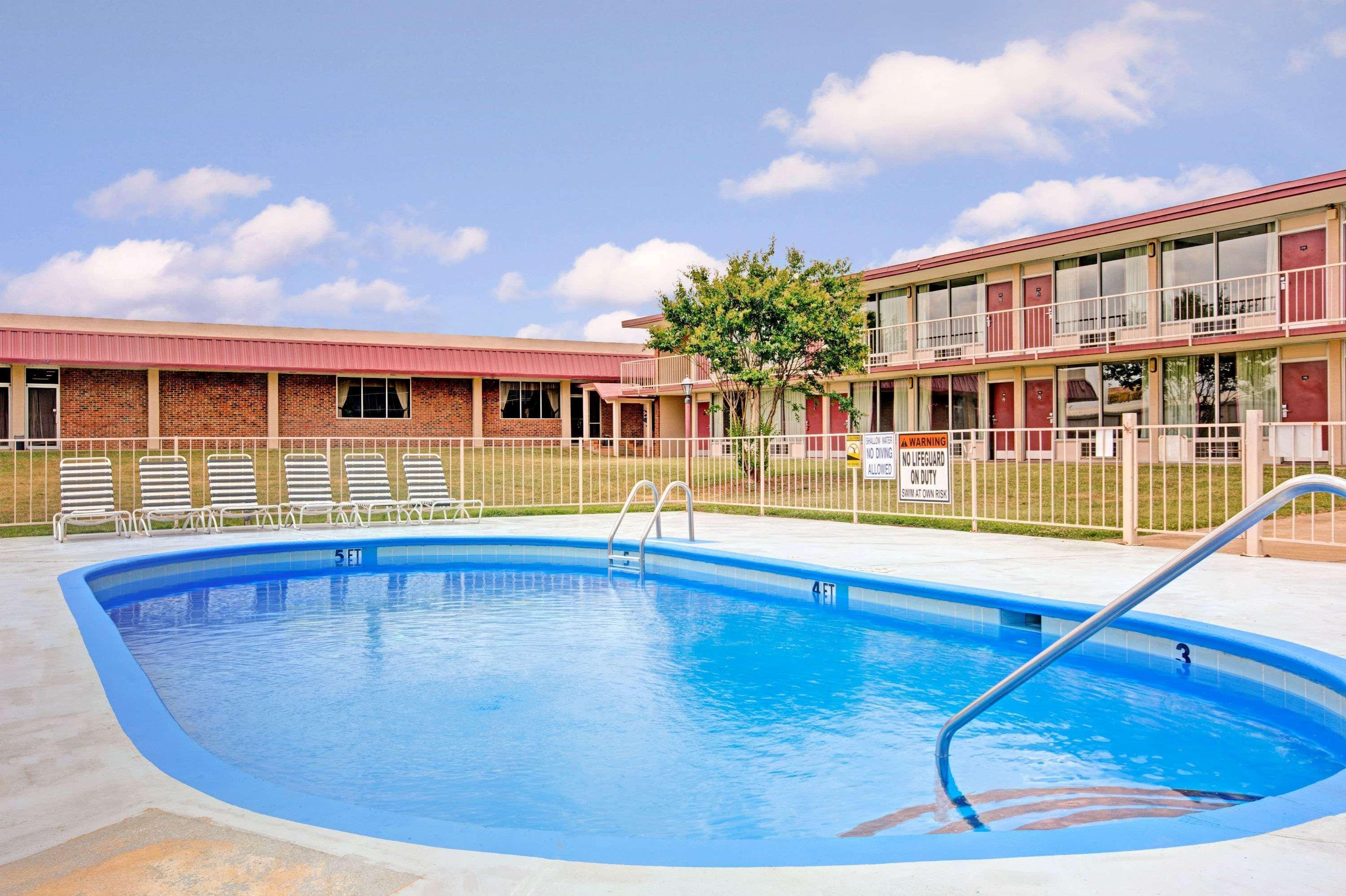 Hotel Super 8 By Wyndham Gaffney Esterno foto